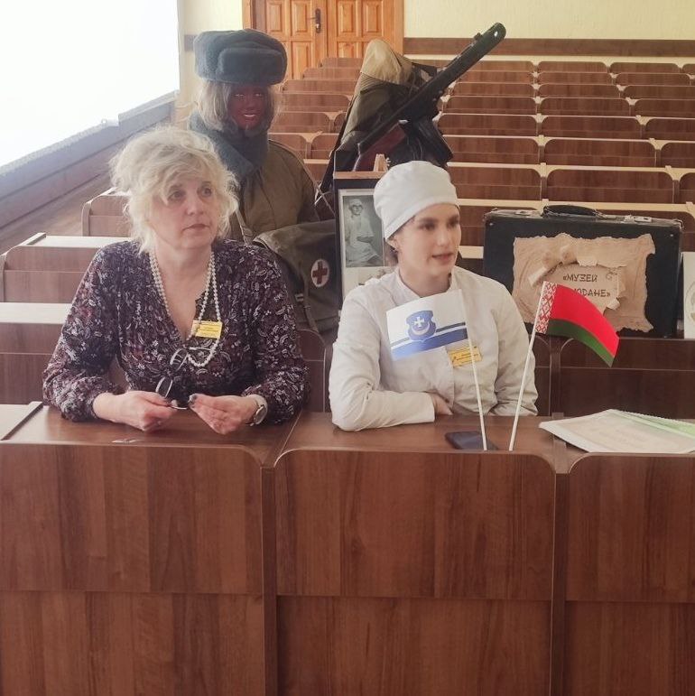 photo 5211015599436271038 x